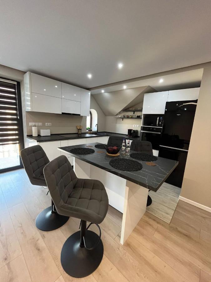 Muki House Apartman Vajdahunyad Kültér fotó